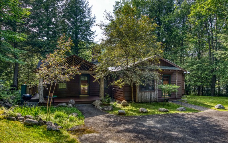 Saranac Lake Real Estate Merrill L. Thomas, Inc. Real Estate